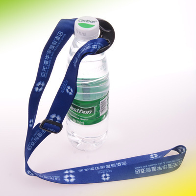 廠家專業定制水壺掛繩、飲料瓶掛帶與手機飾品——纖芊織帶工藝廠